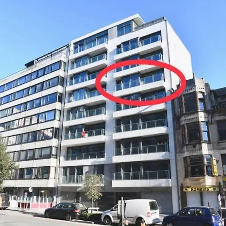 Westminster - Free Parking Apartment