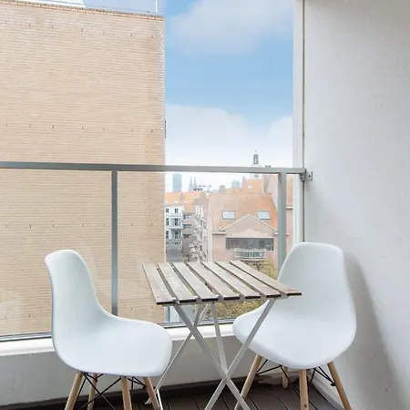 Westminster - Free Parking * Ostend