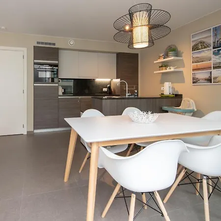 Apartment Westminster - Free Parking *