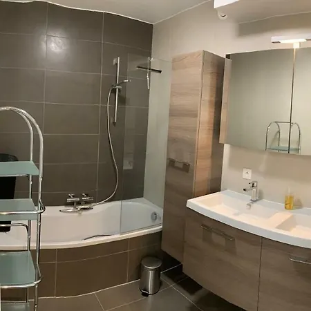 Apartment Westminster - Free Parking